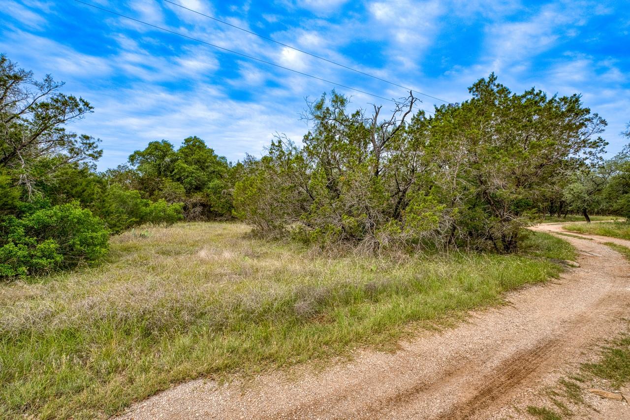 Image 9 of 28 For 1365 Pedernales Hills Rd