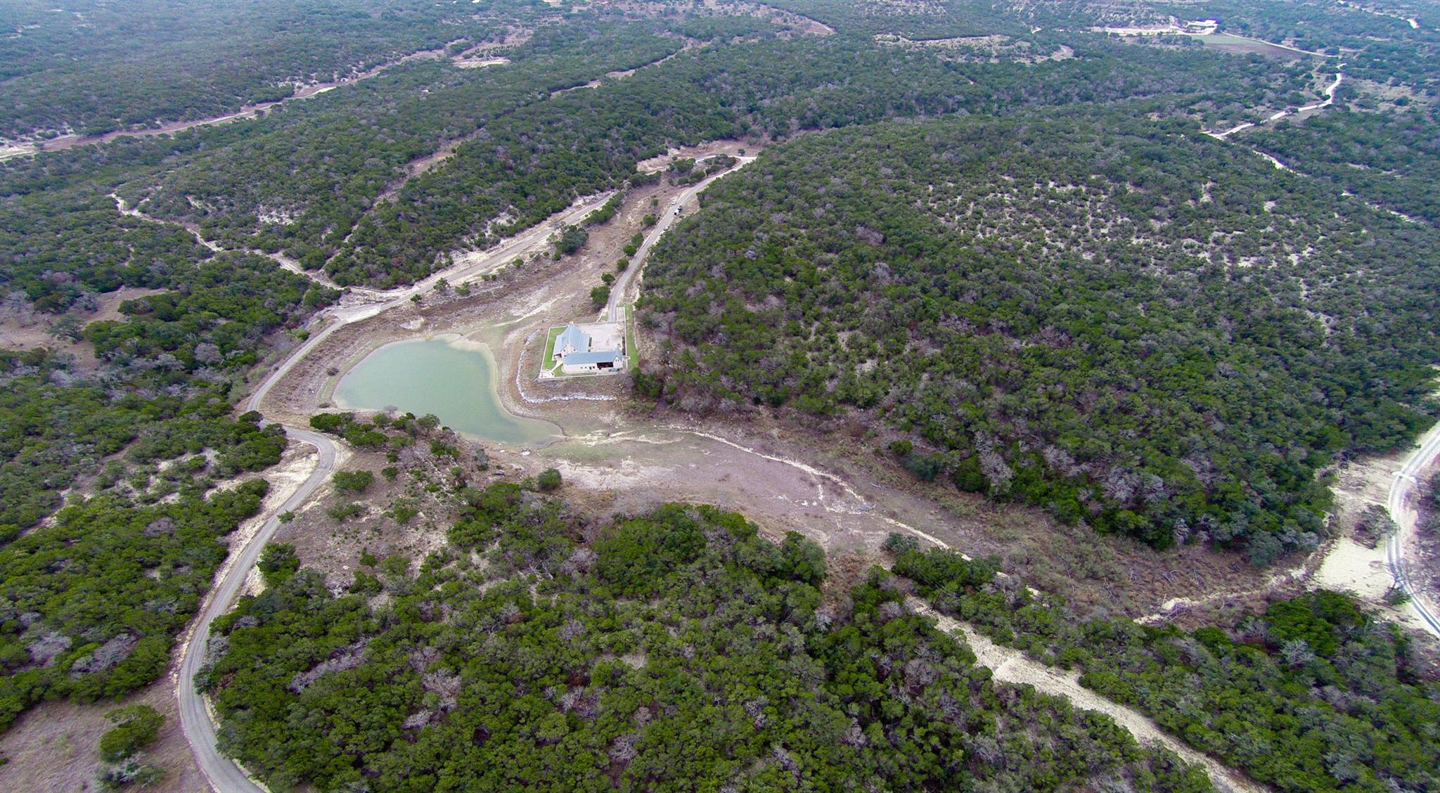 Image 36 of 40 For 3777 Middle Creek Rd