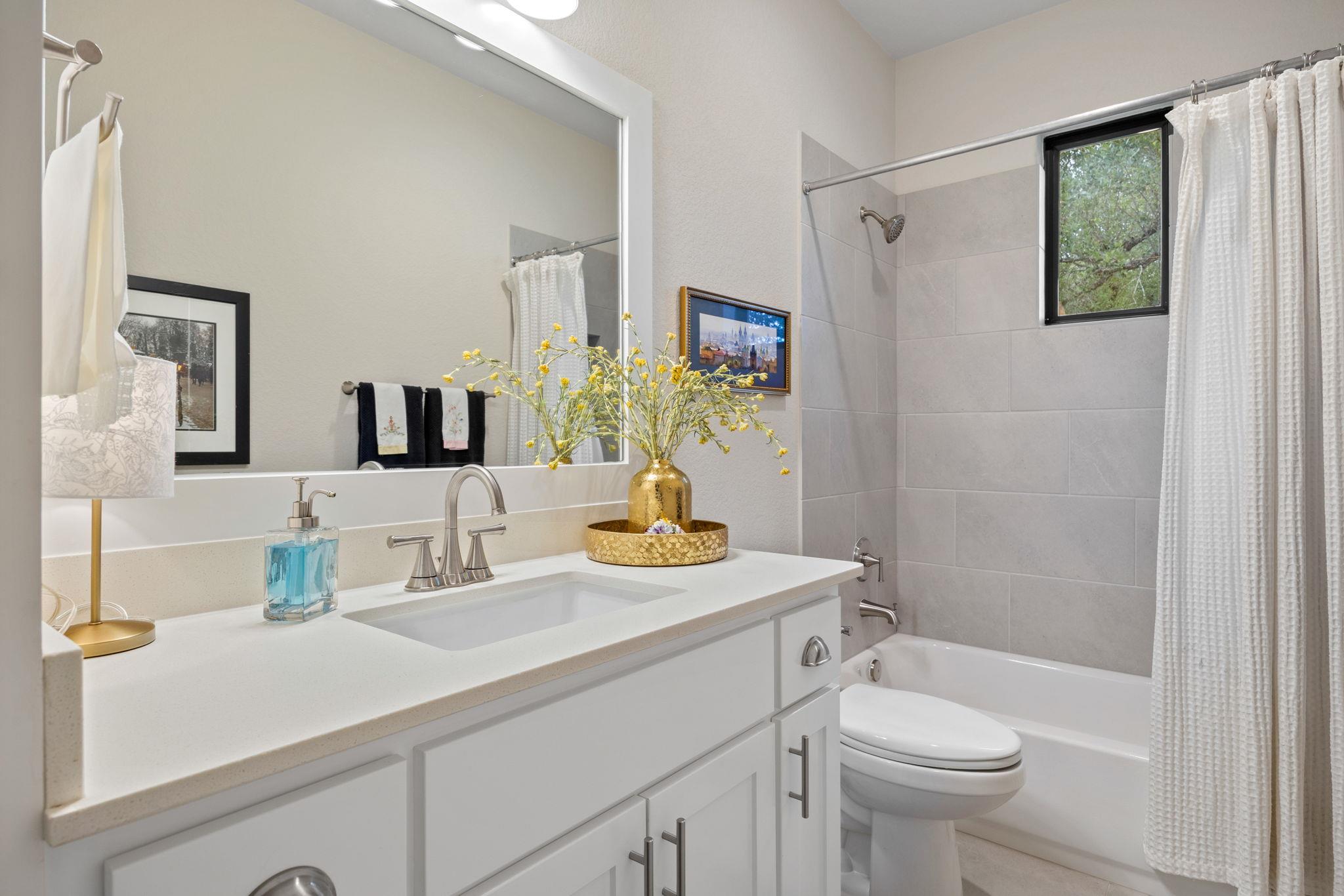 Image 26 of 40 For 205 Red Mulberry Way