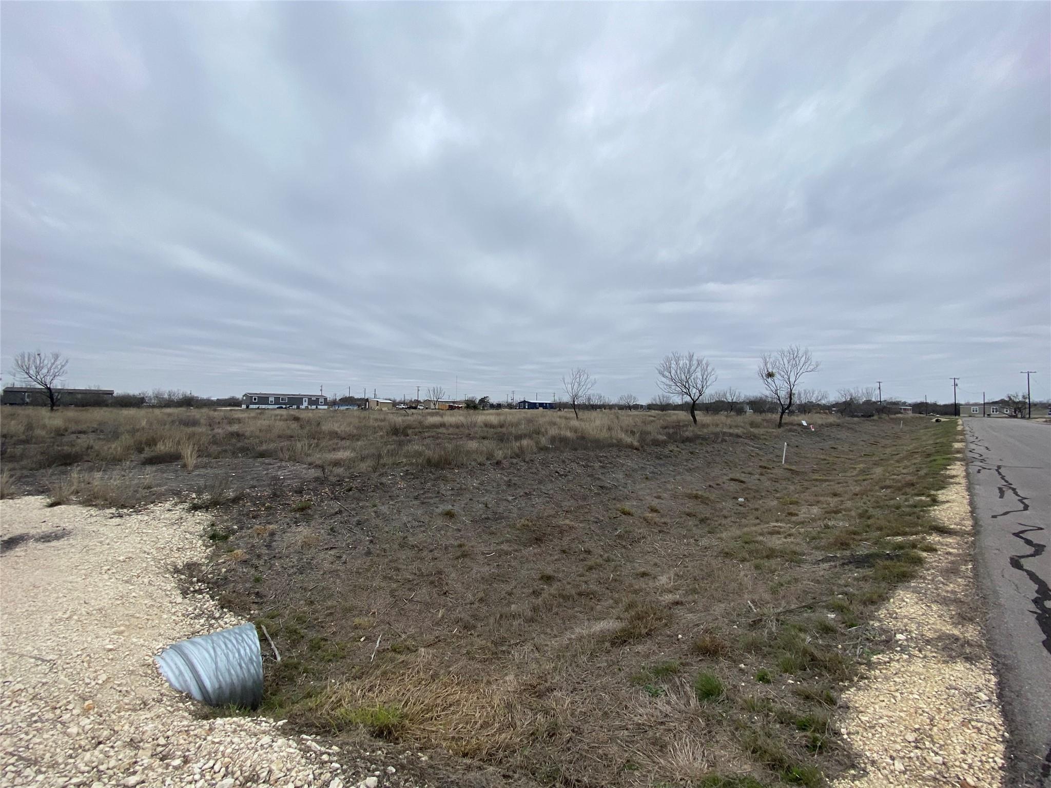 Details for 316 Lobo Loop, Hondo, TX 78861