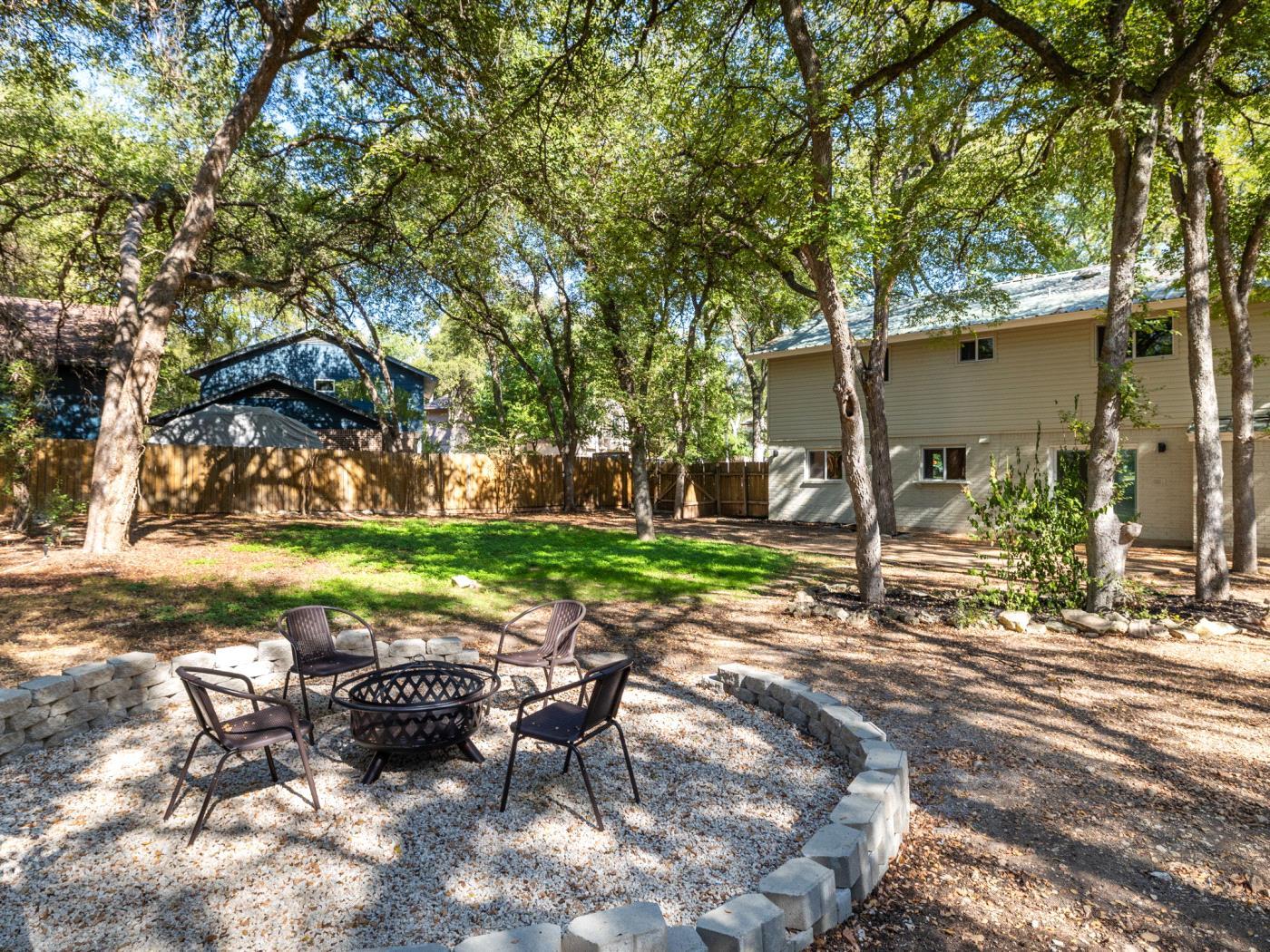 Image 28 of 30 For 2503 Castledale Dr