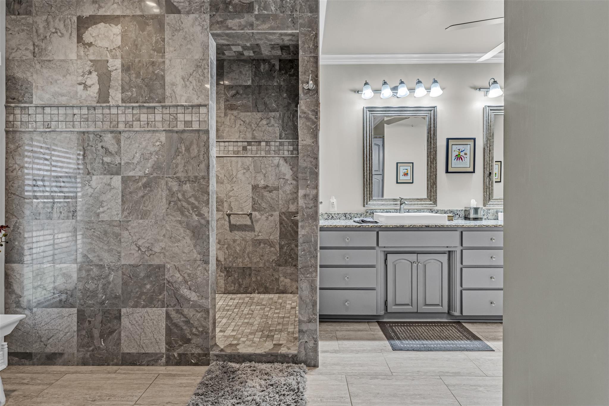 Image 32 of 39 For 10299 Paddy Hamilton Rd