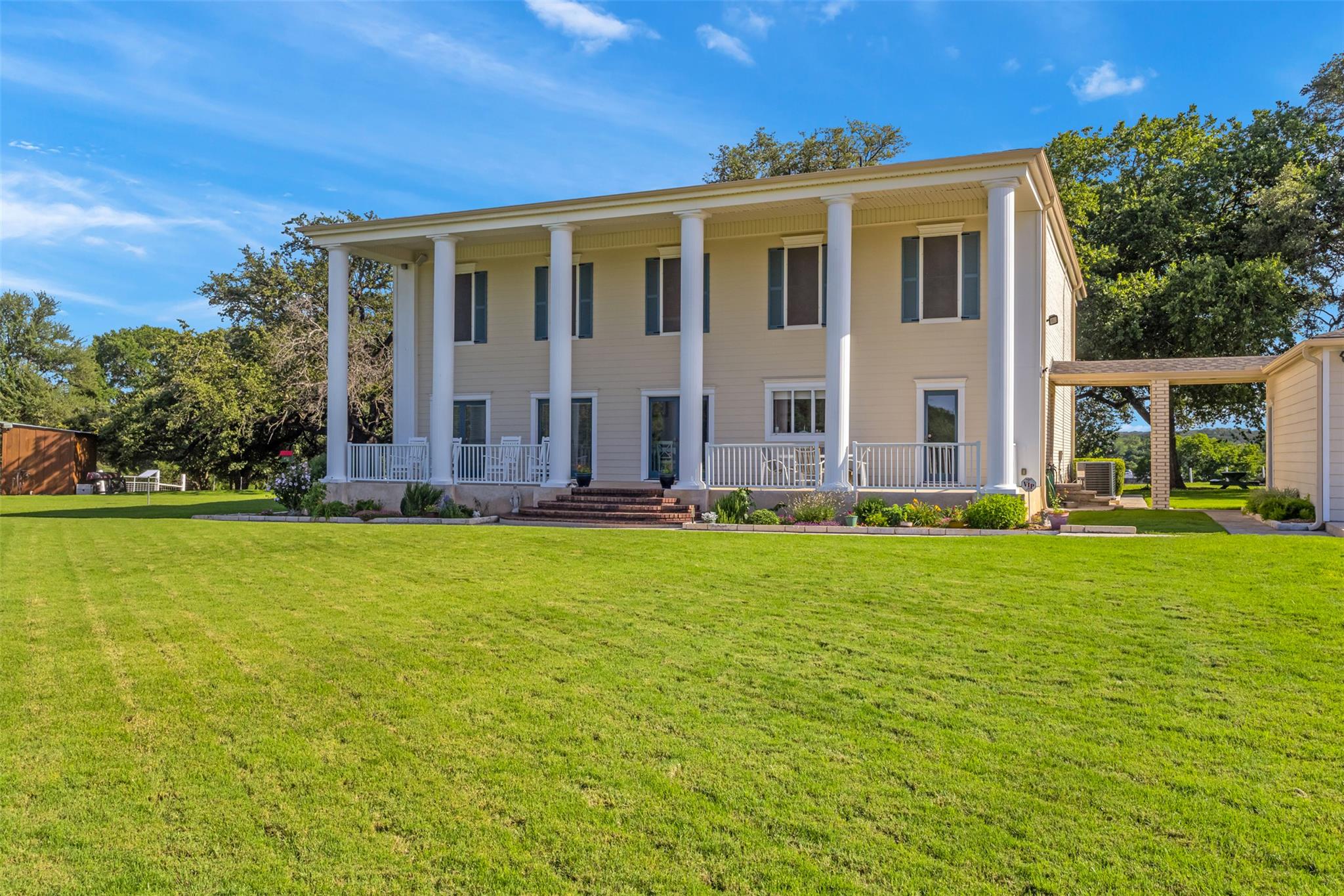 Image 4 of 39 For 10299 Paddy Hamilton Rd