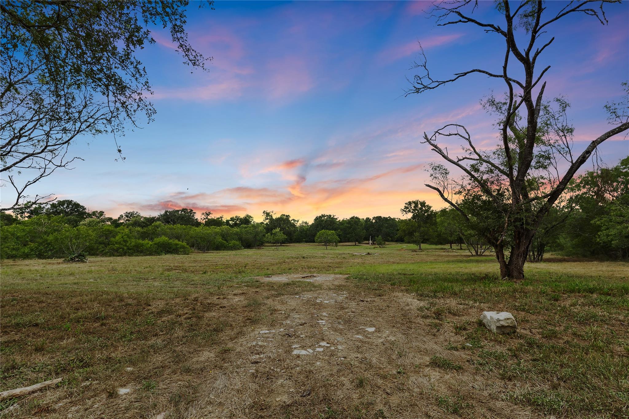 Details for 124 Valley Creek Dr, Cedar Creek, TX 78612