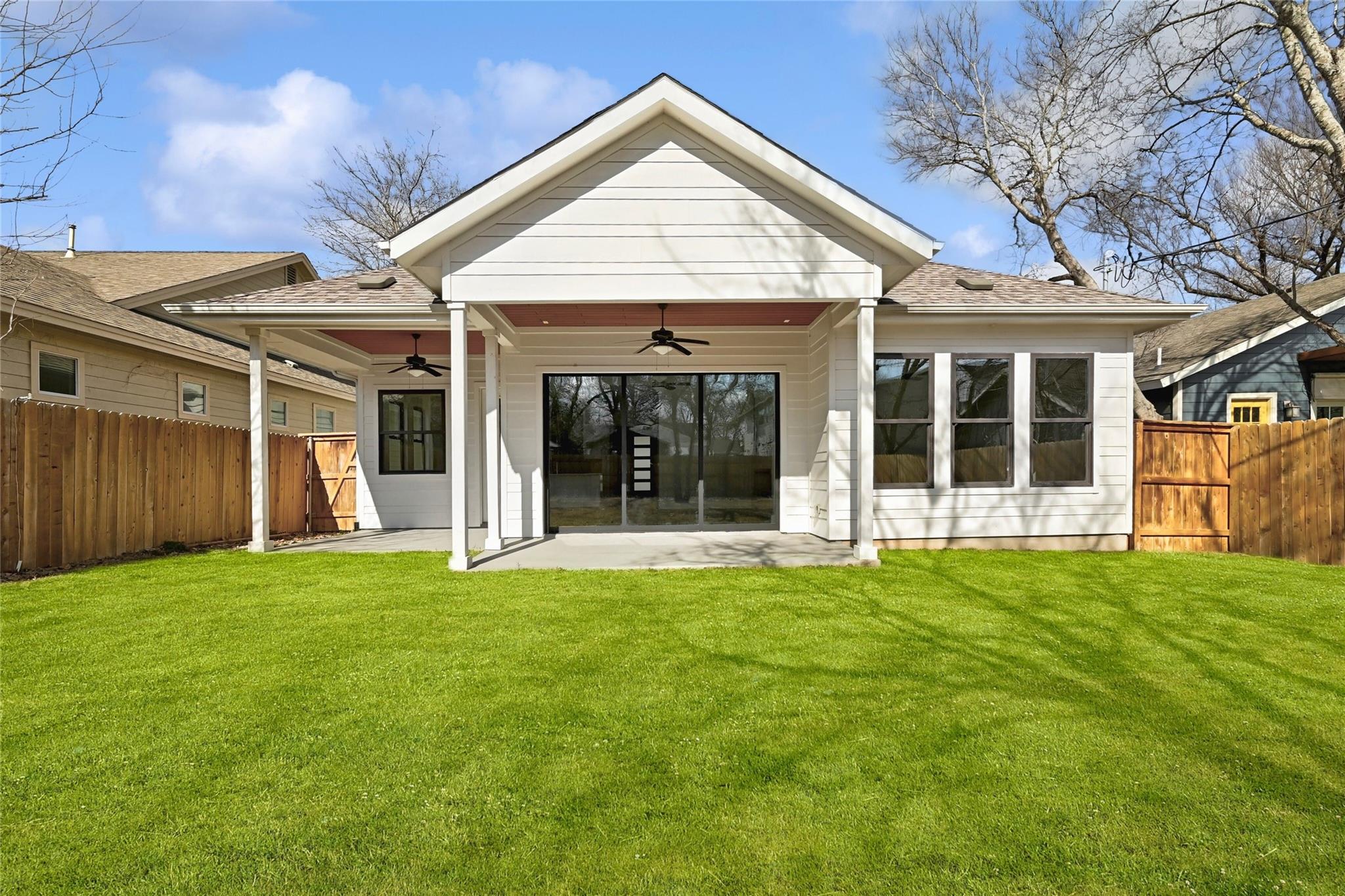 Image 3 of 25 For 1815 38th St