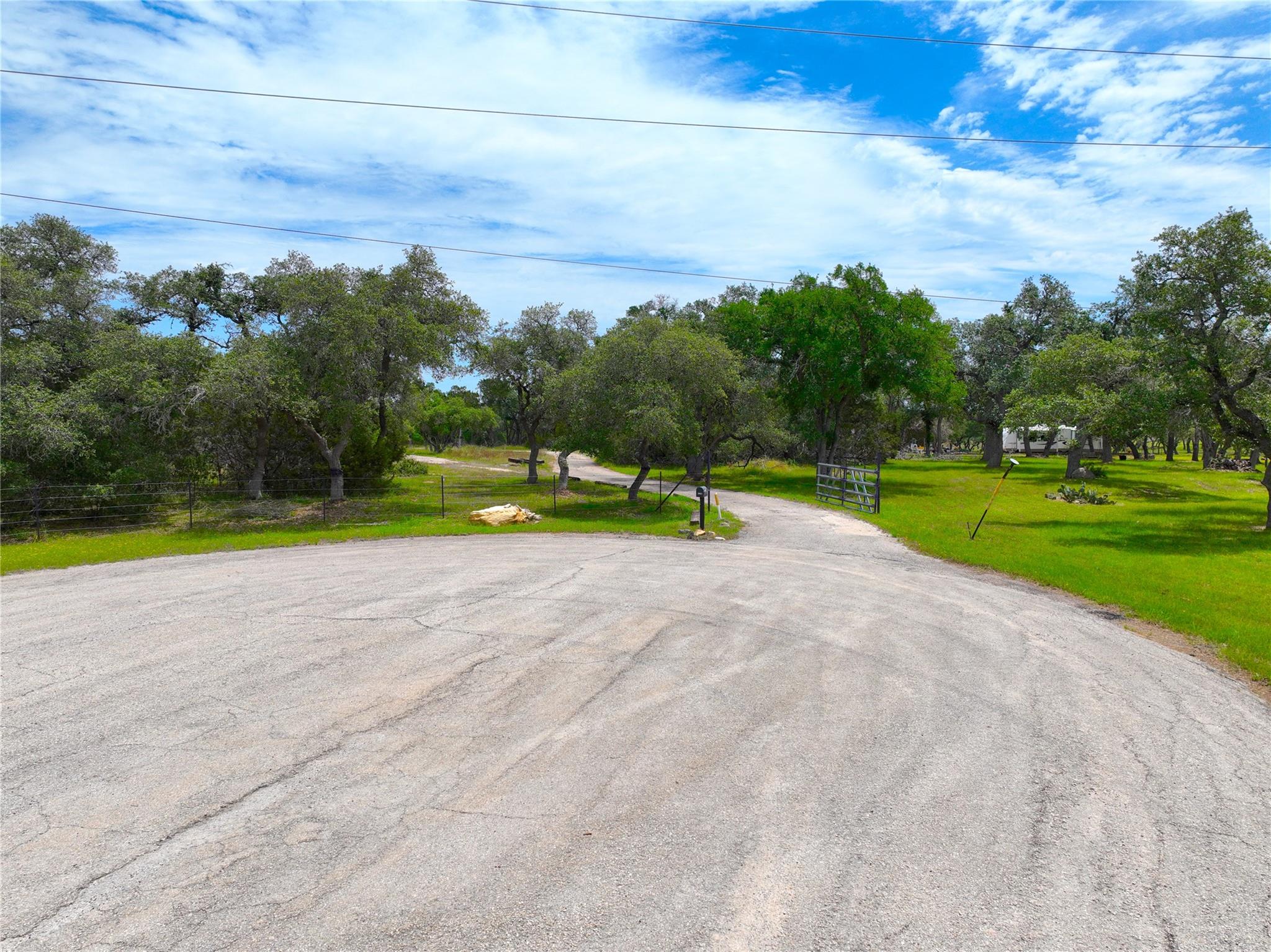 Image 6 of 19 For 1261 Donna Dr