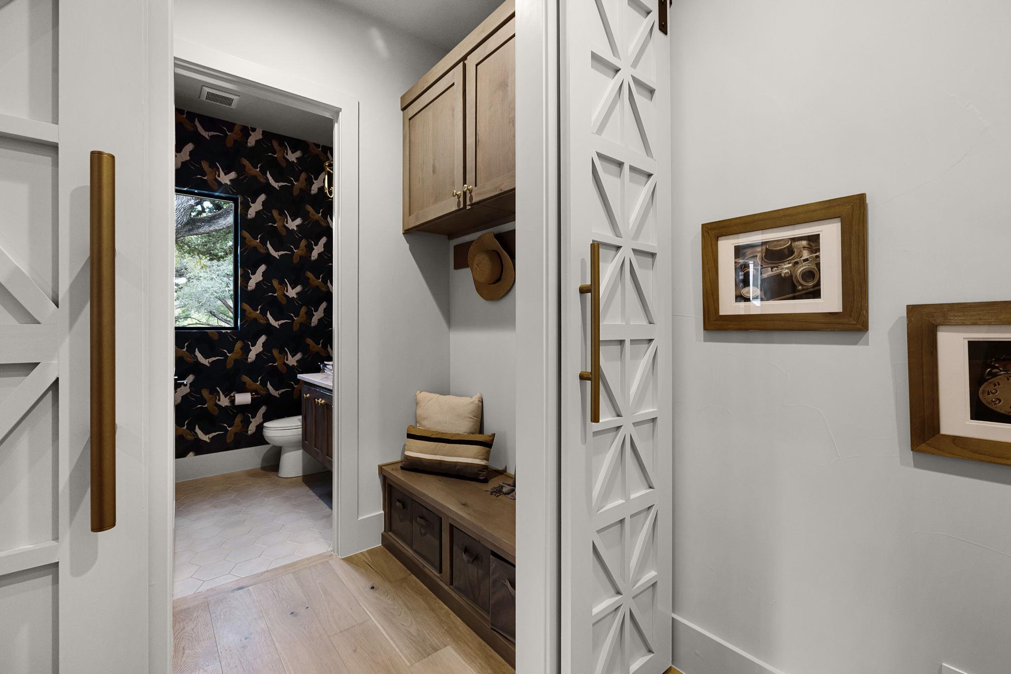 Image 14 of 37 For 232 Riverfront Dr