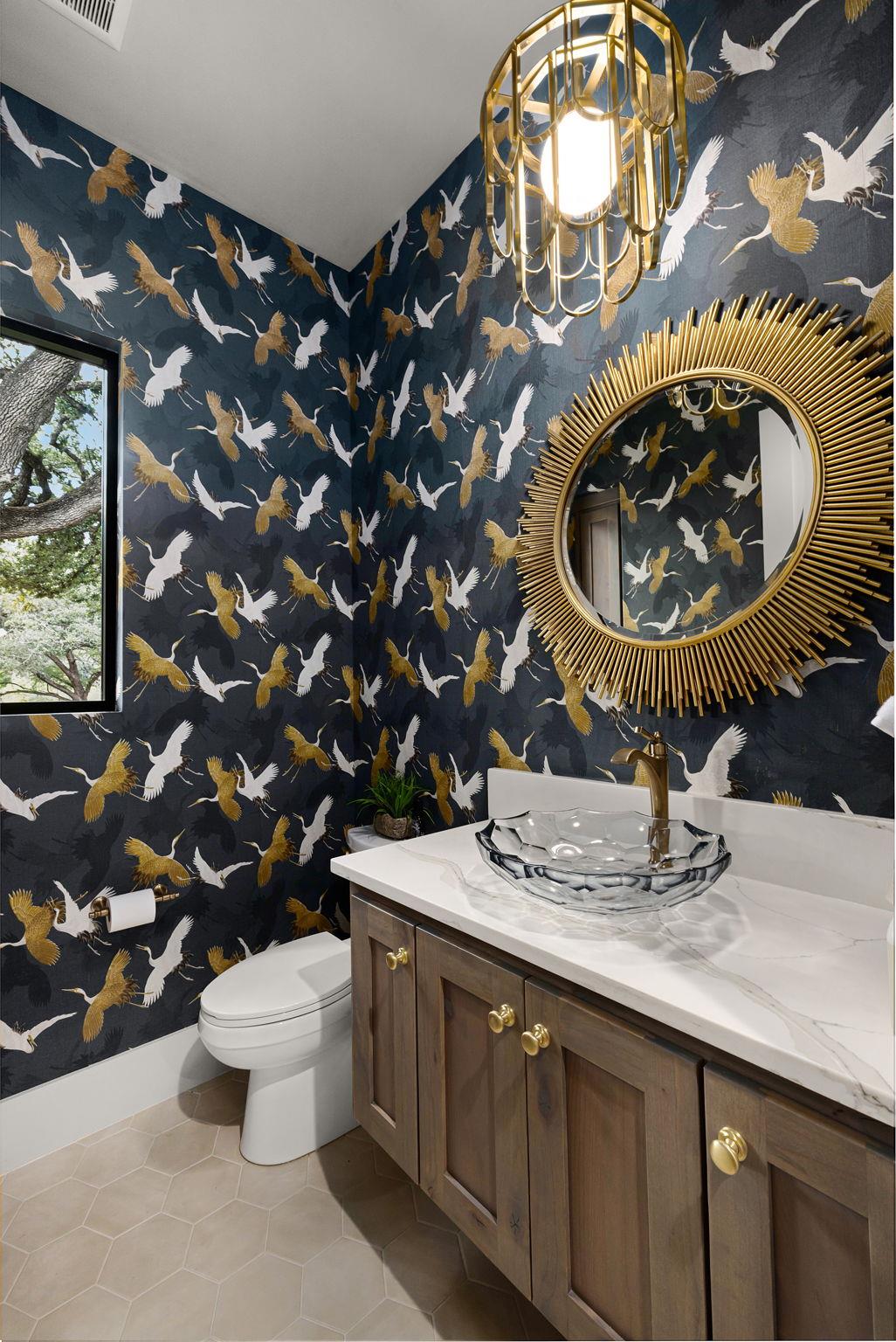 Image 15 of 37 For 232 Riverfront Dr