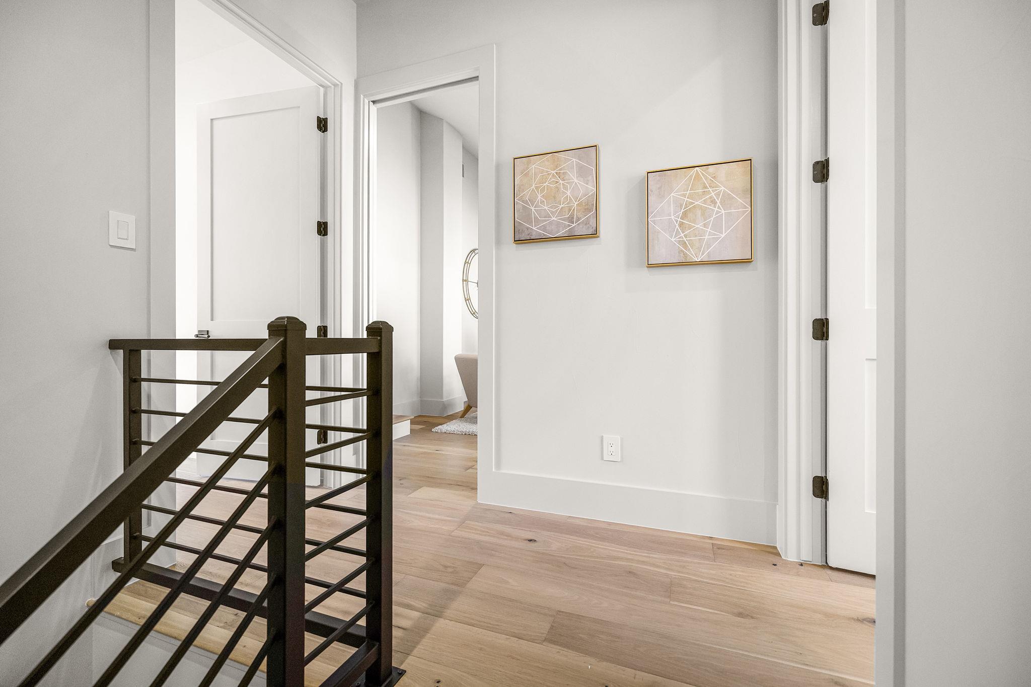 Image 23 of 37 For 232 Riverfront Dr