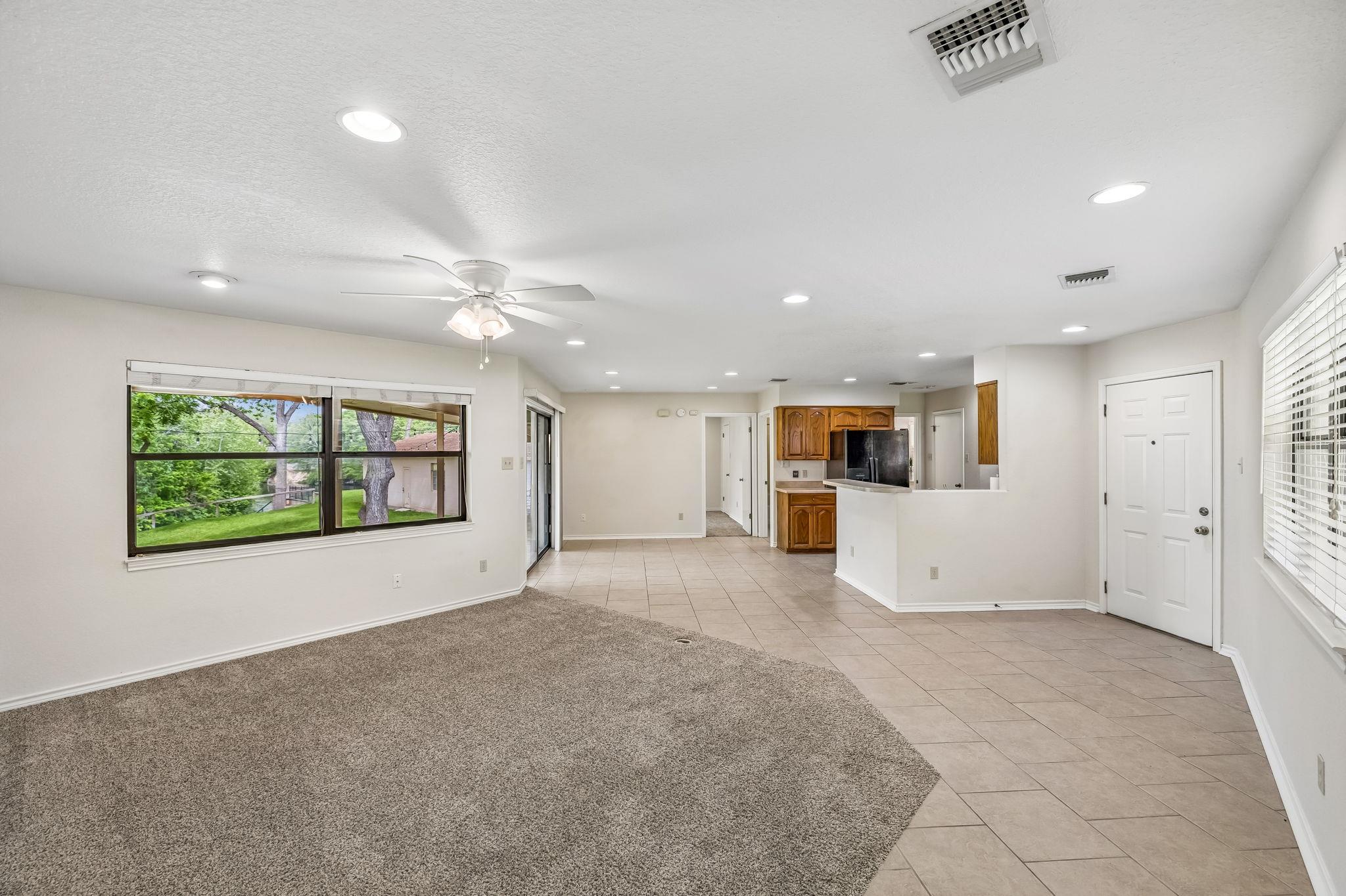 Image 10 of 28 For 900 Boenig St