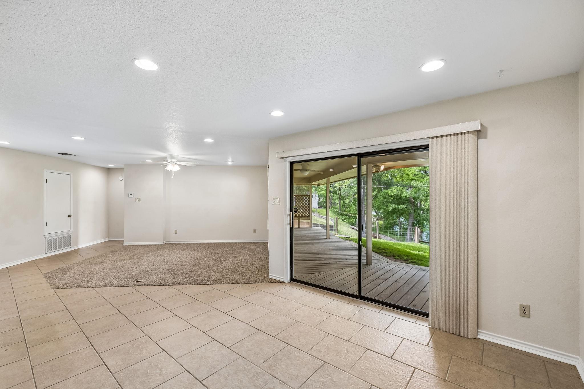 Image 15 of 28 For 900 Boenig St