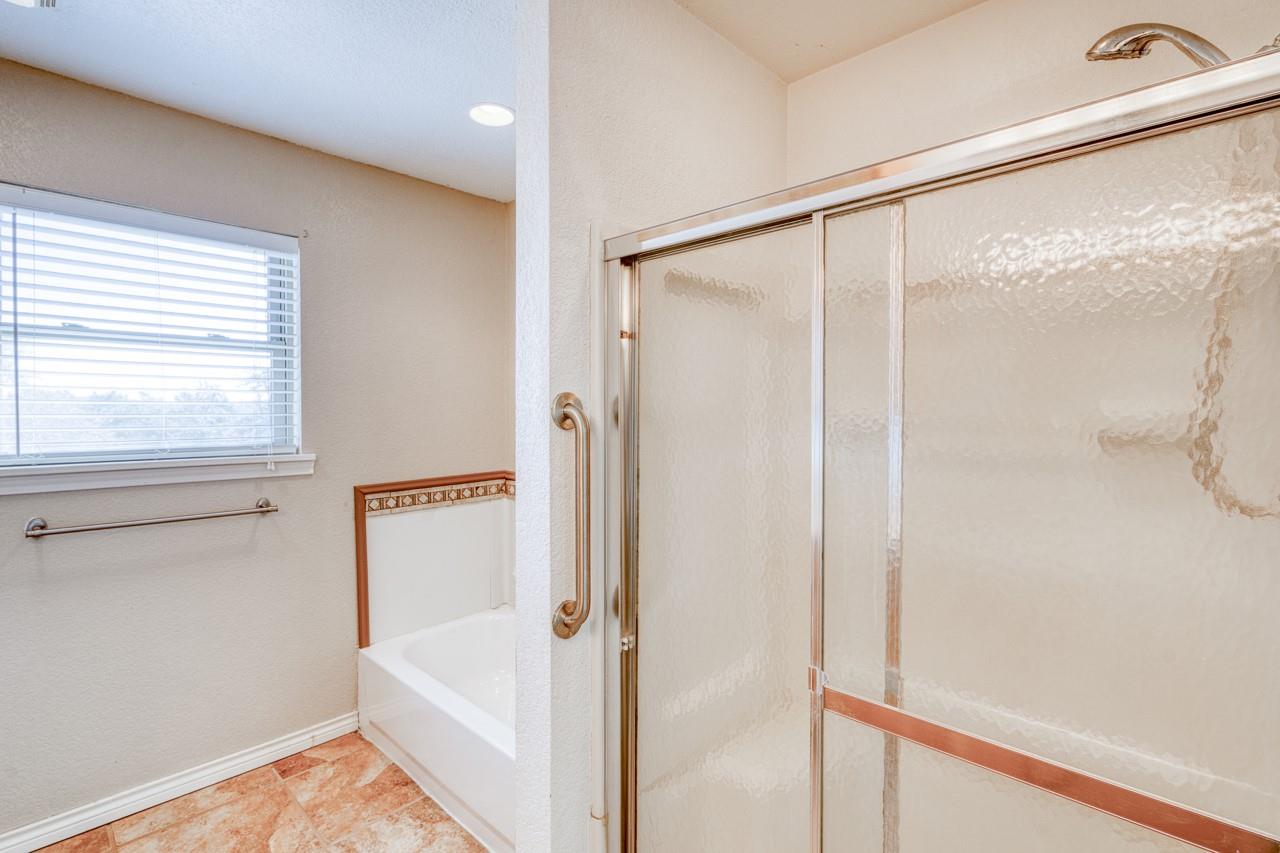 Image 20 of 40 For 1129 Lonesome Loop