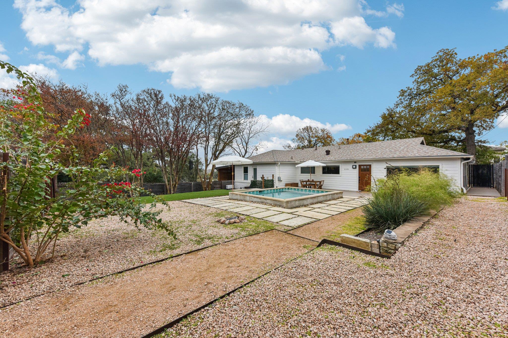 Details for 1101 Manlove St, Austin, TX 78741