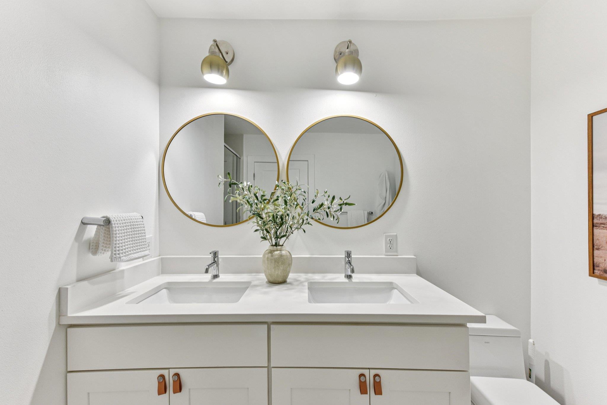 Image 18 of 40 For 1101 Manlove St