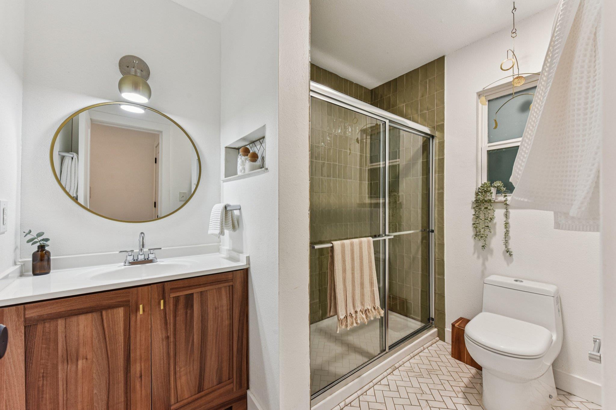 Image 20 of 40 For 1101 Manlove St