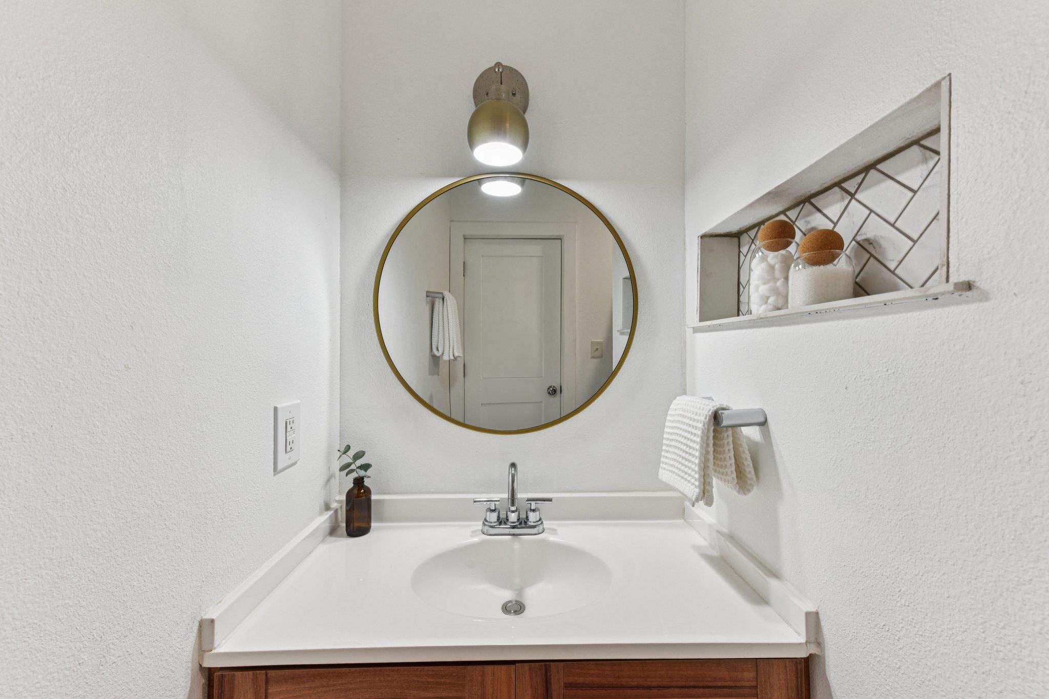 Image 21 of 40 For 1101 Manlove St