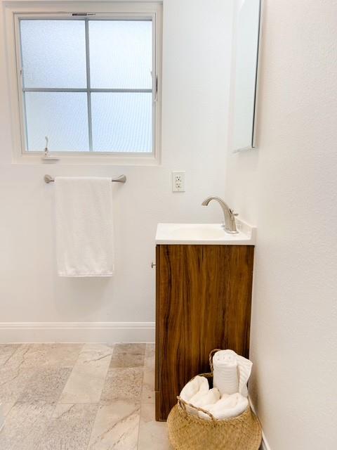 Image 31 of 40 For 1101 Manlove St