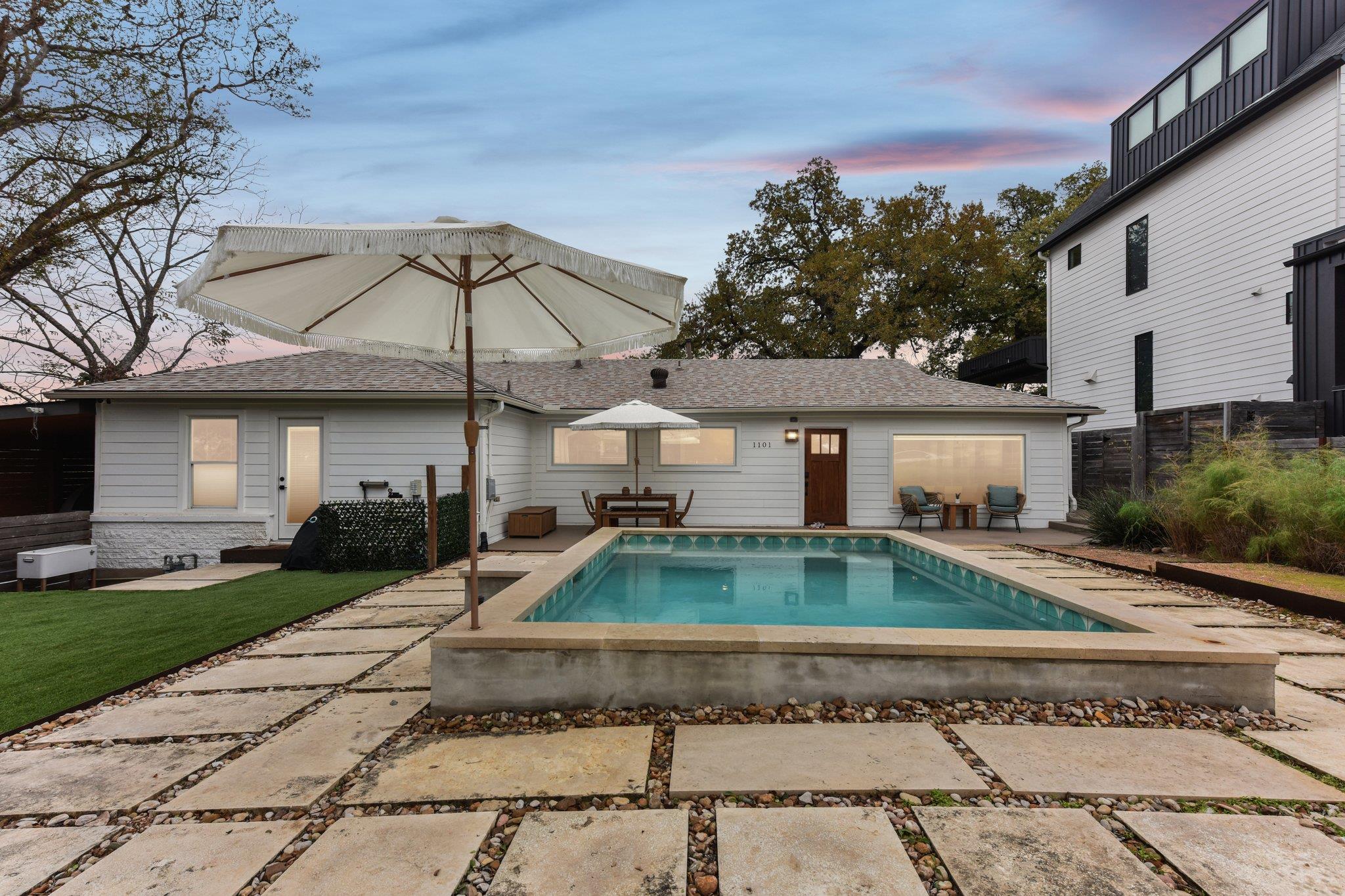 Image 5 of 40 For 1101 Manlove St