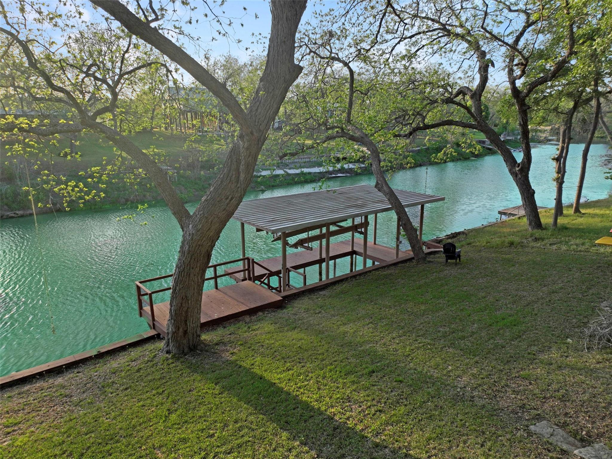 Details for 706 Gloria Dr, Seguin, TX 78155