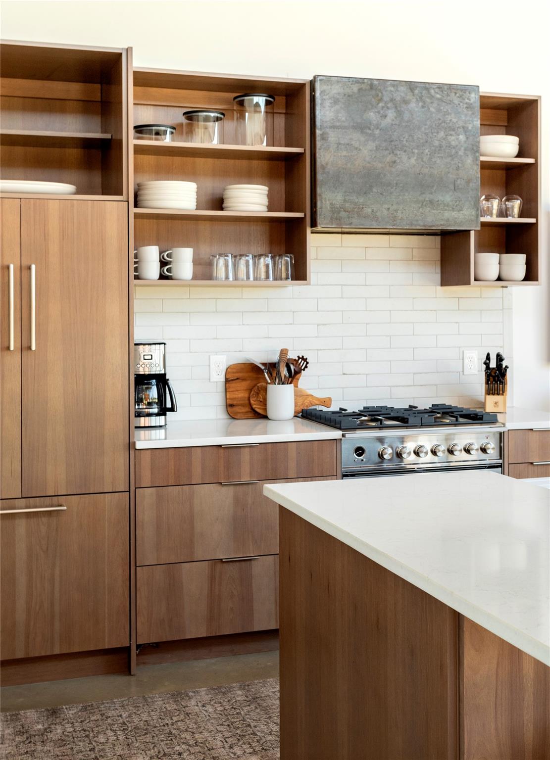 Image 13 of 39 For 9361 Us Highway 290 8