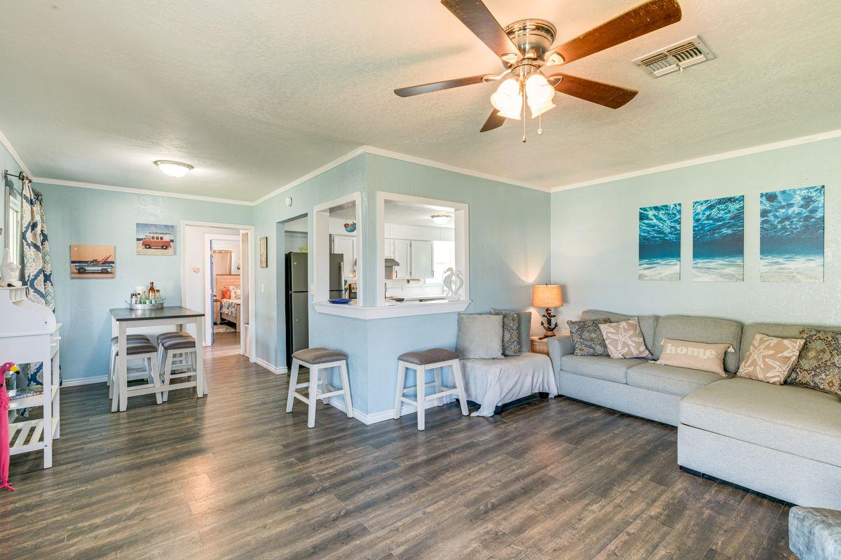 Details for 243 Magnolia, Aransas Pass, TX 78336