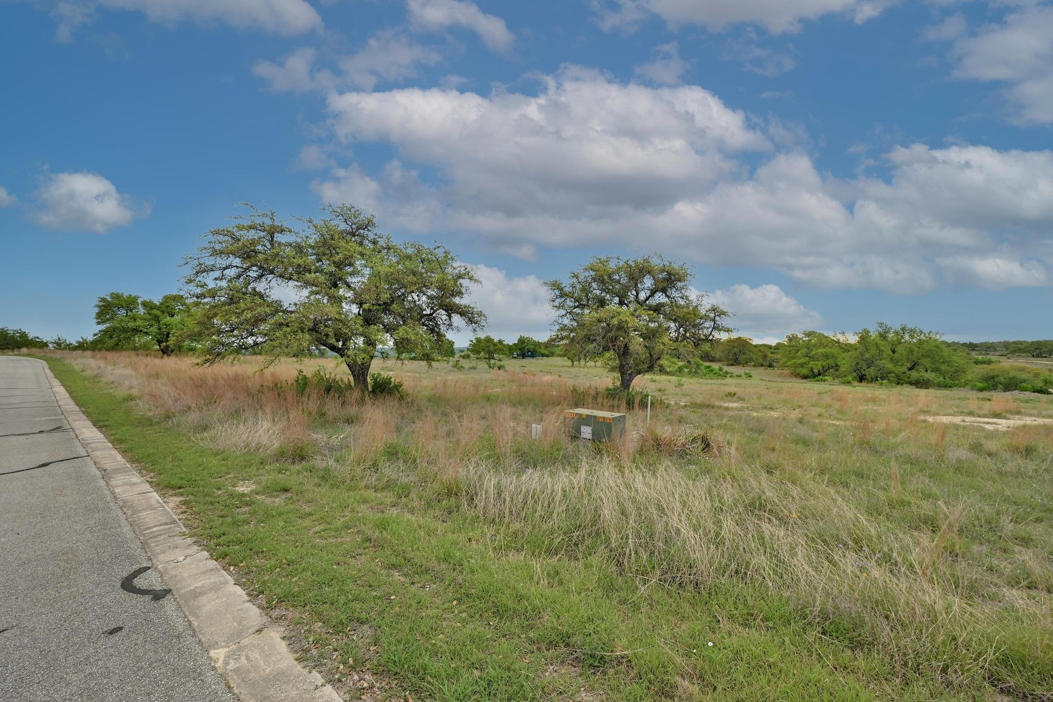 Image 9 of 27 For 195 Cypress View Dr