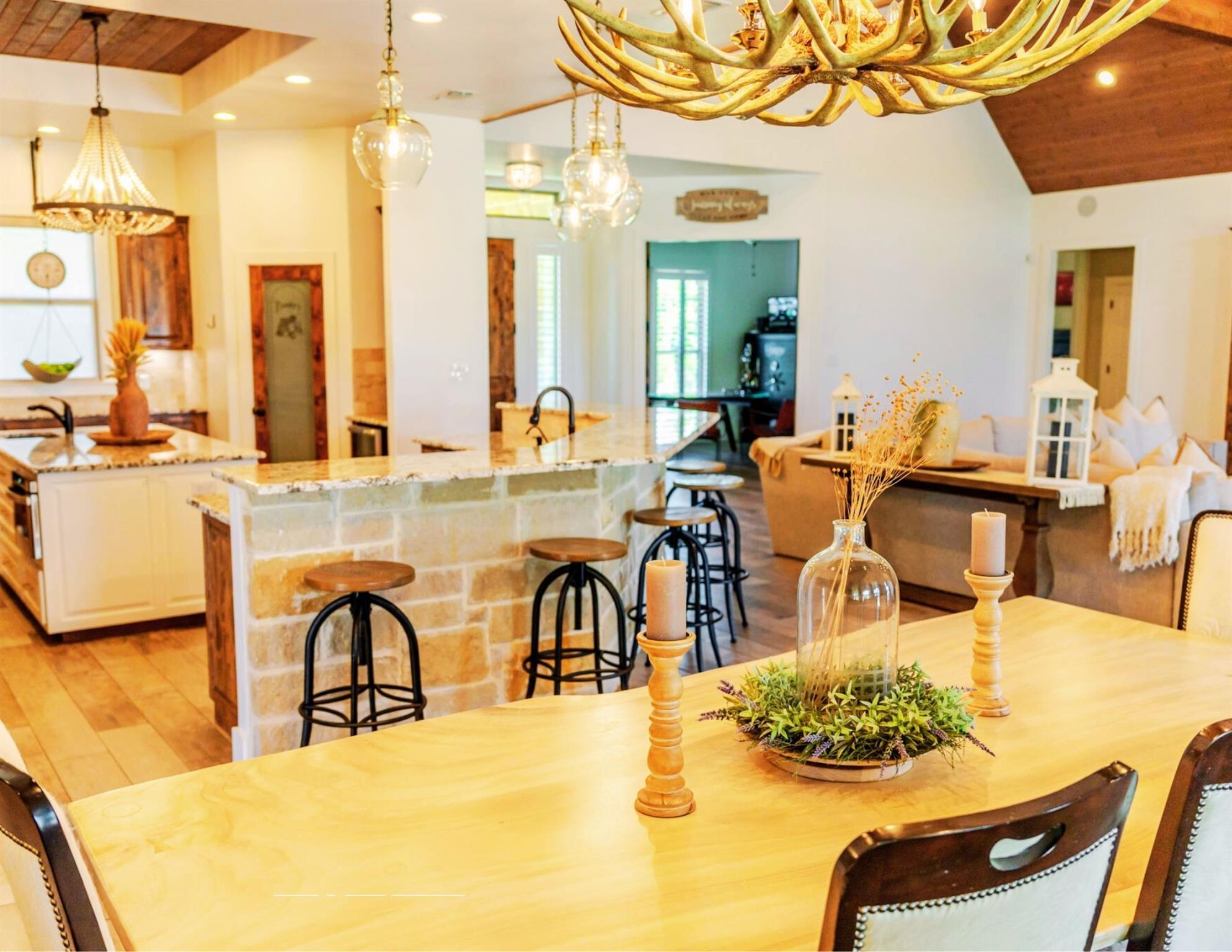 Image 12 of 40 For 1980 County Road 361