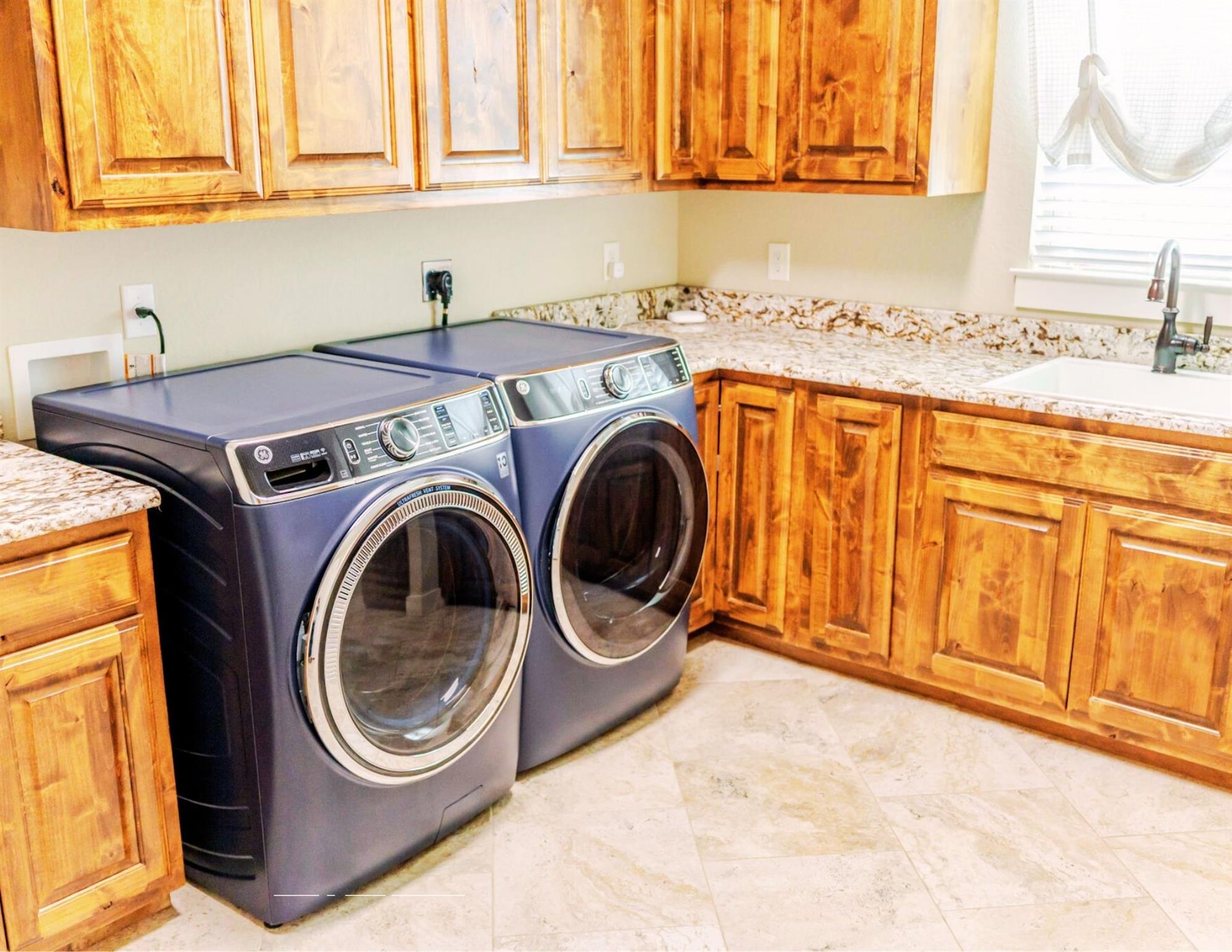 Image 16 of 40 For 1980 County Road 361