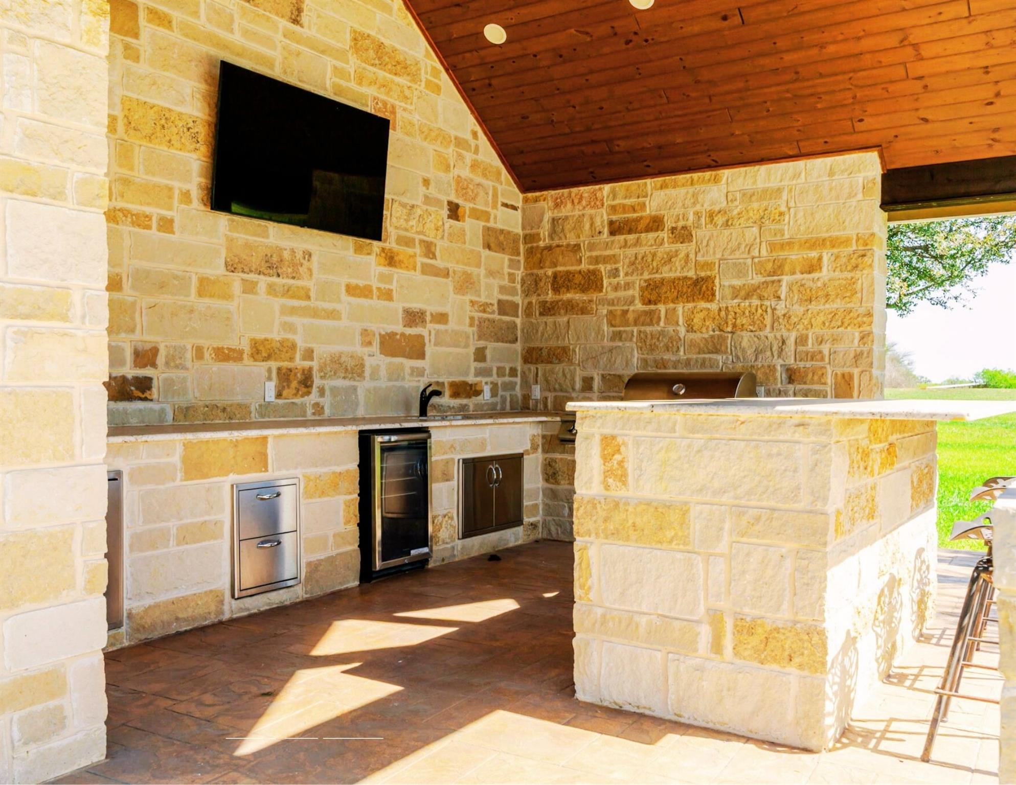 Image 30 of 40 For 1980 County Road 361