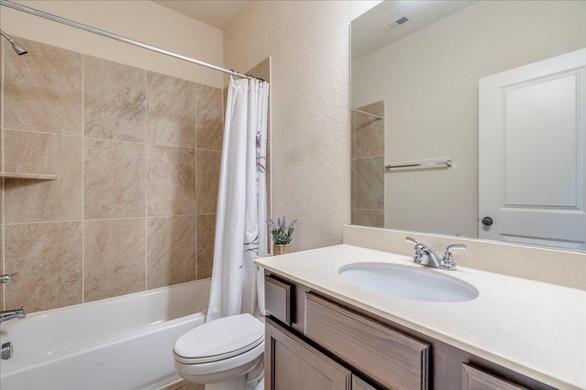 Image 19 of 39 For 2933 Countryside Path