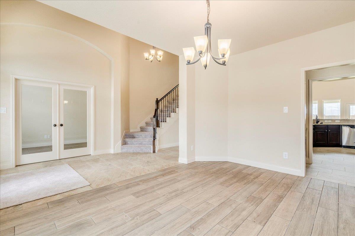 Image 22 of 39 For 2933 Countryside Path