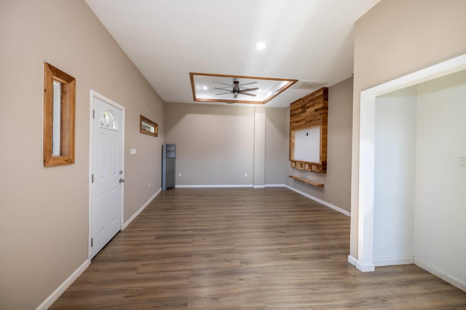 Image 8 of 36 For 304 9th  