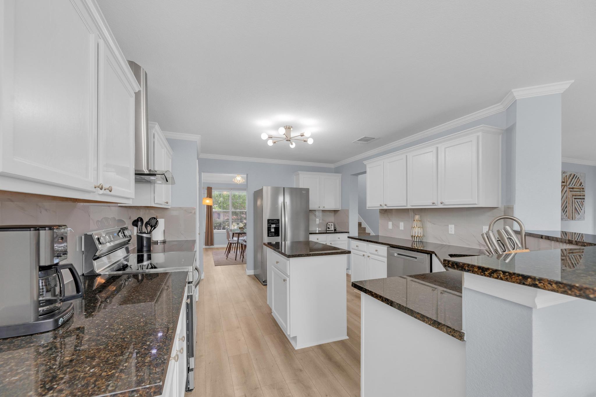 Image 12 of 39 For 222 Herrera Trl