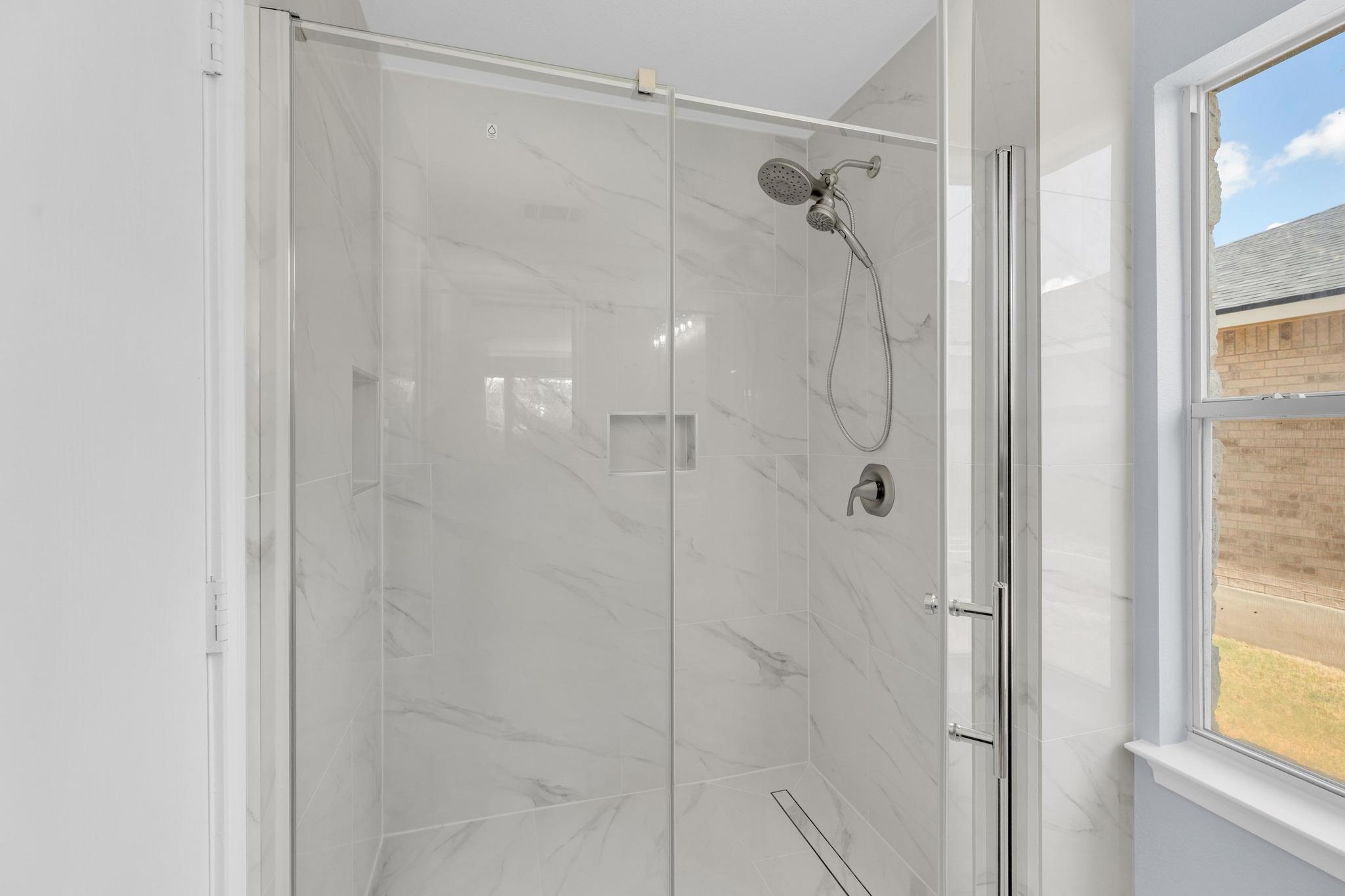 Image 20 of 39 For 222 Herrera Trl