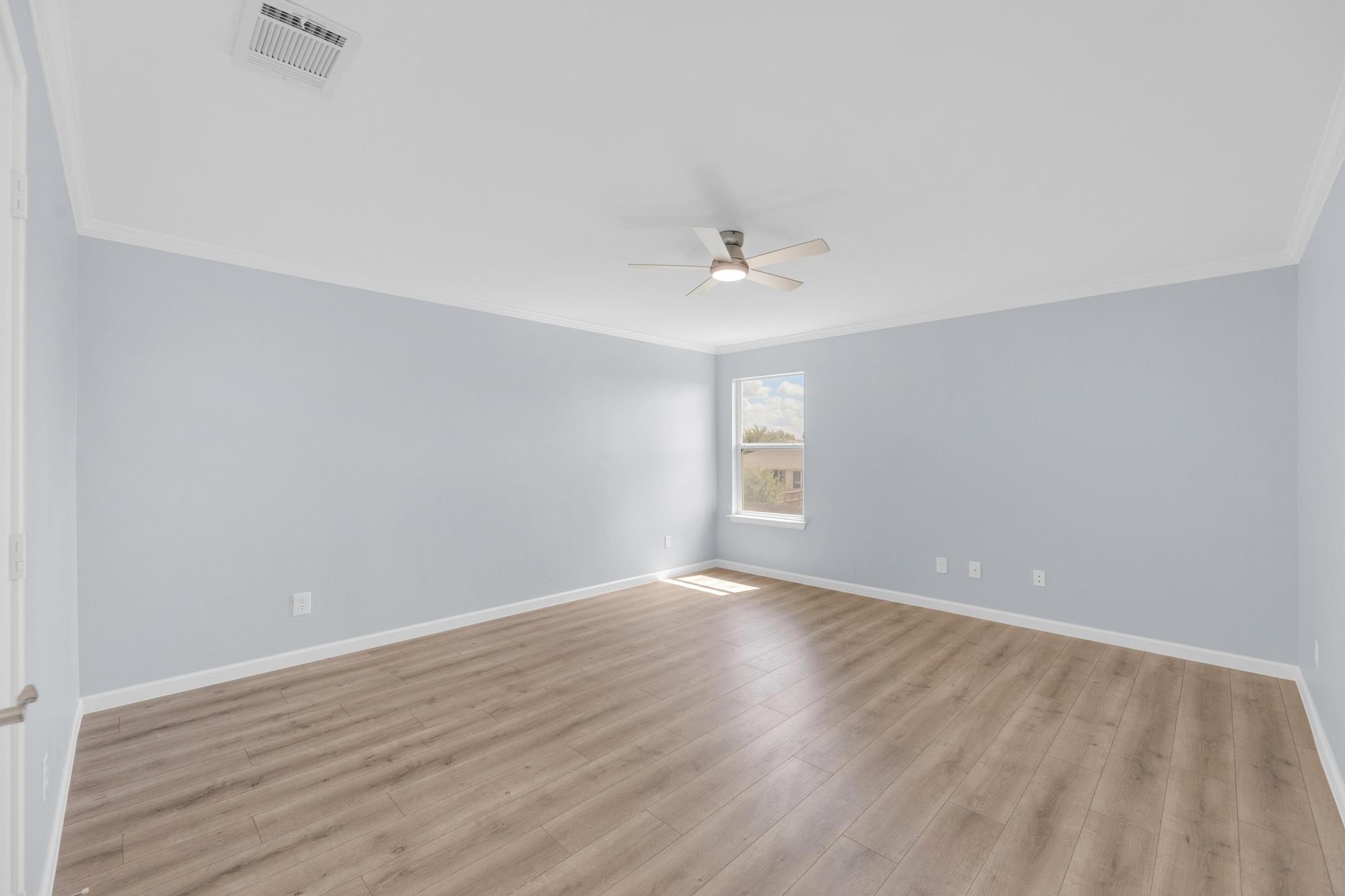 Image 29 of 39 For 222 Herrera Trl