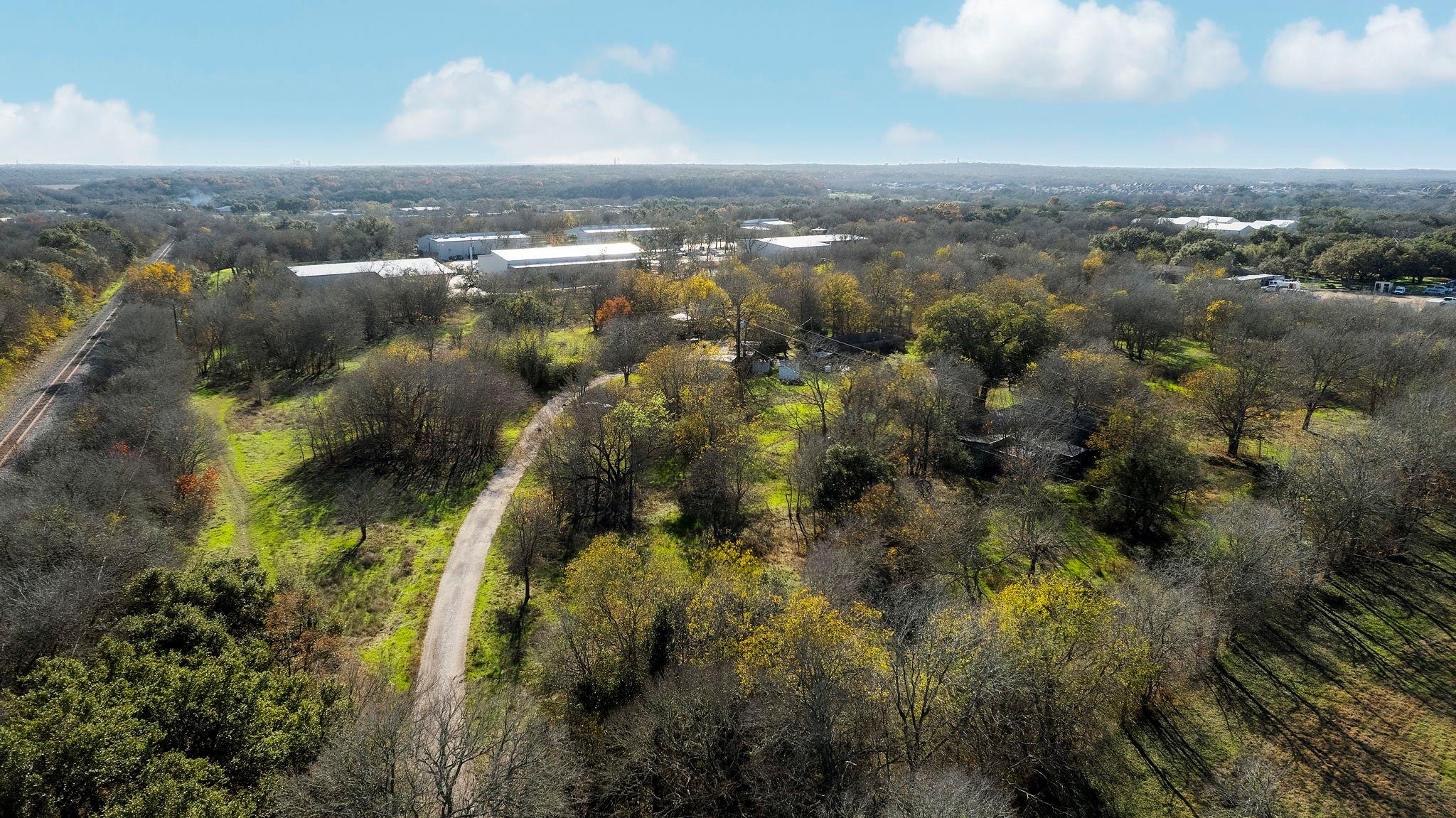 Image 21 of 27 For 12406 Wirth Rd