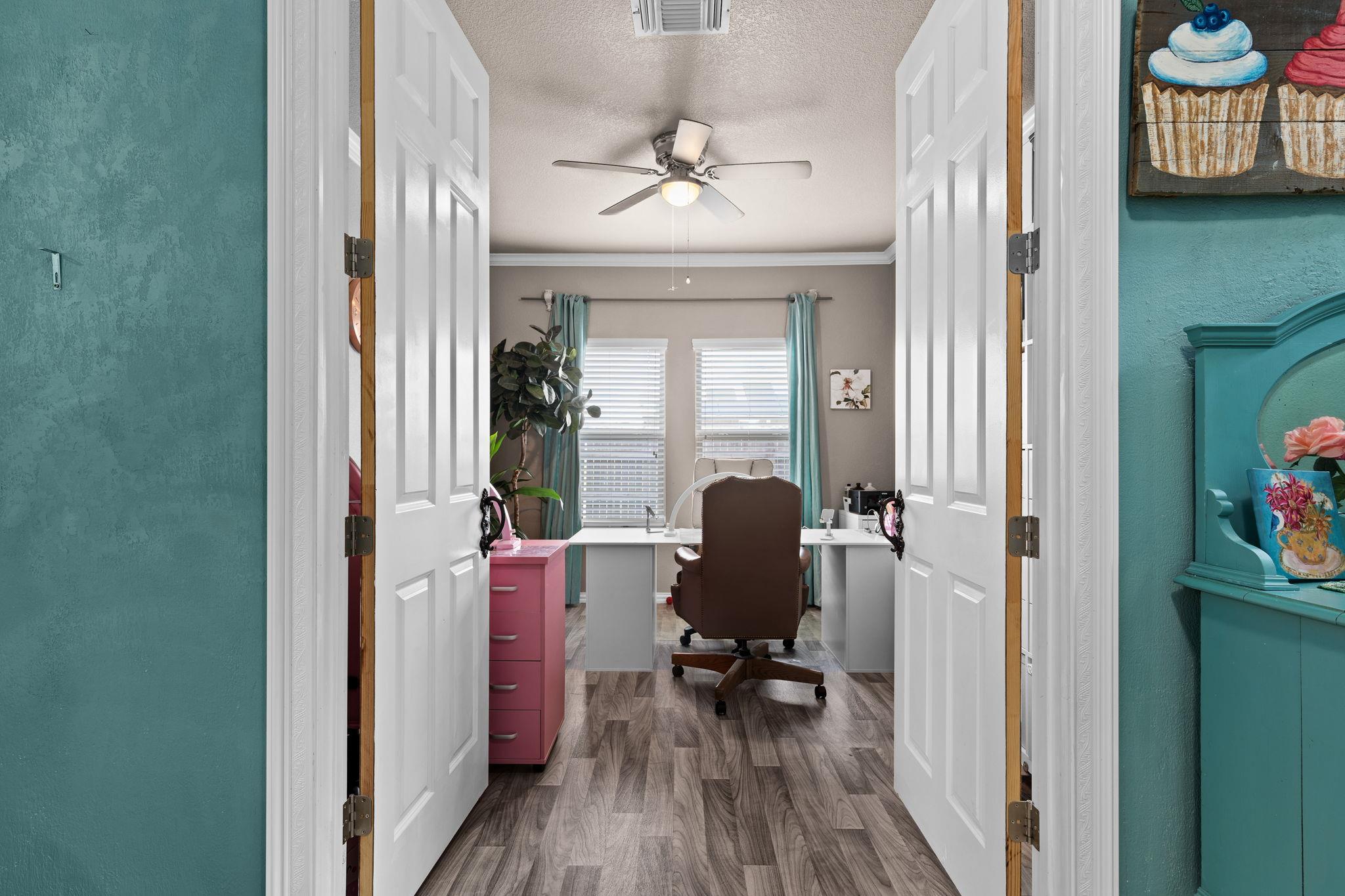 Image 16 of 29 For 3700 Joyce Ln