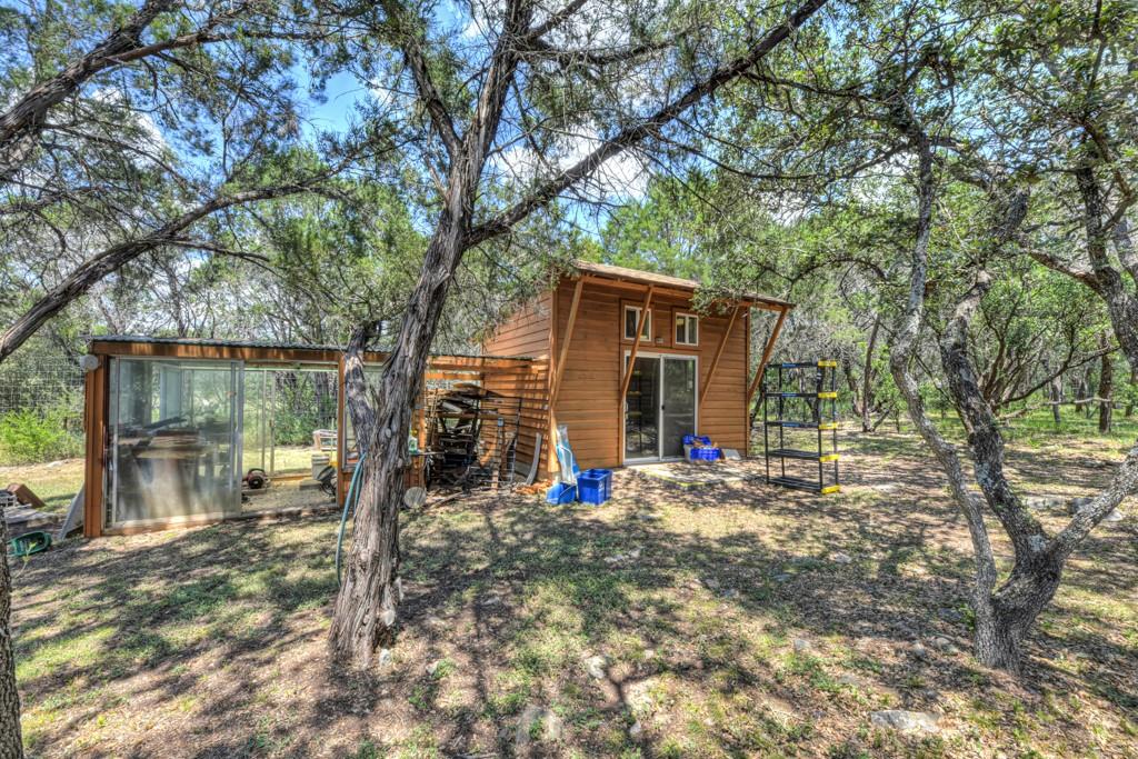 Image 29 of 40 For 639 Bluff Ridge Ct