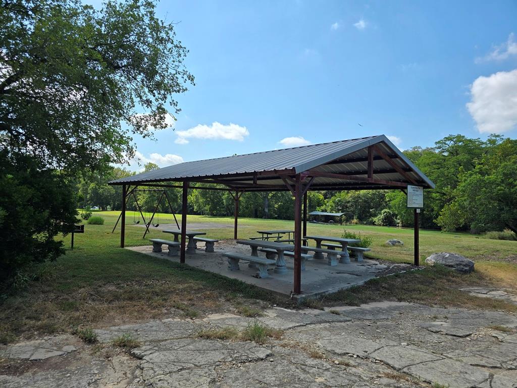 Image 37 of 40 For 639 Bluff Ridge Ct