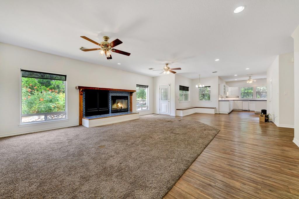 Image 6 of 40 For 639 Bluff Ridge Ct