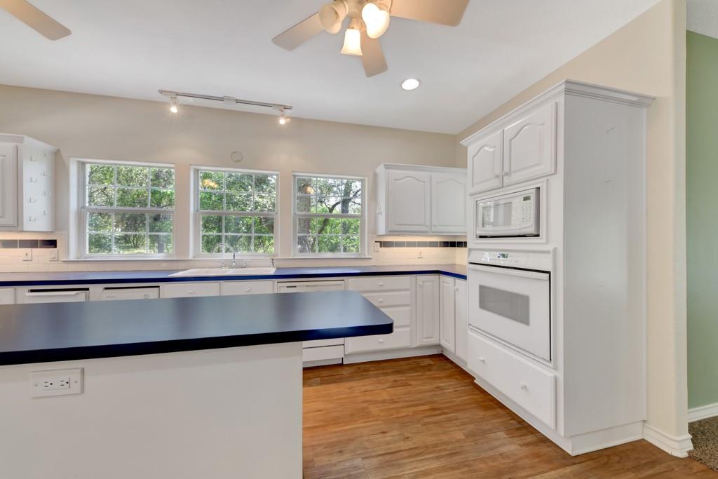 Image 9 of 40 For 639 Bluff Ridge Ct