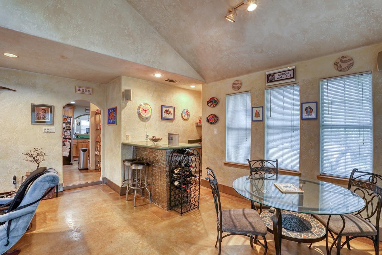 Image 29 of 40 For 4804 Ranch Road 2222