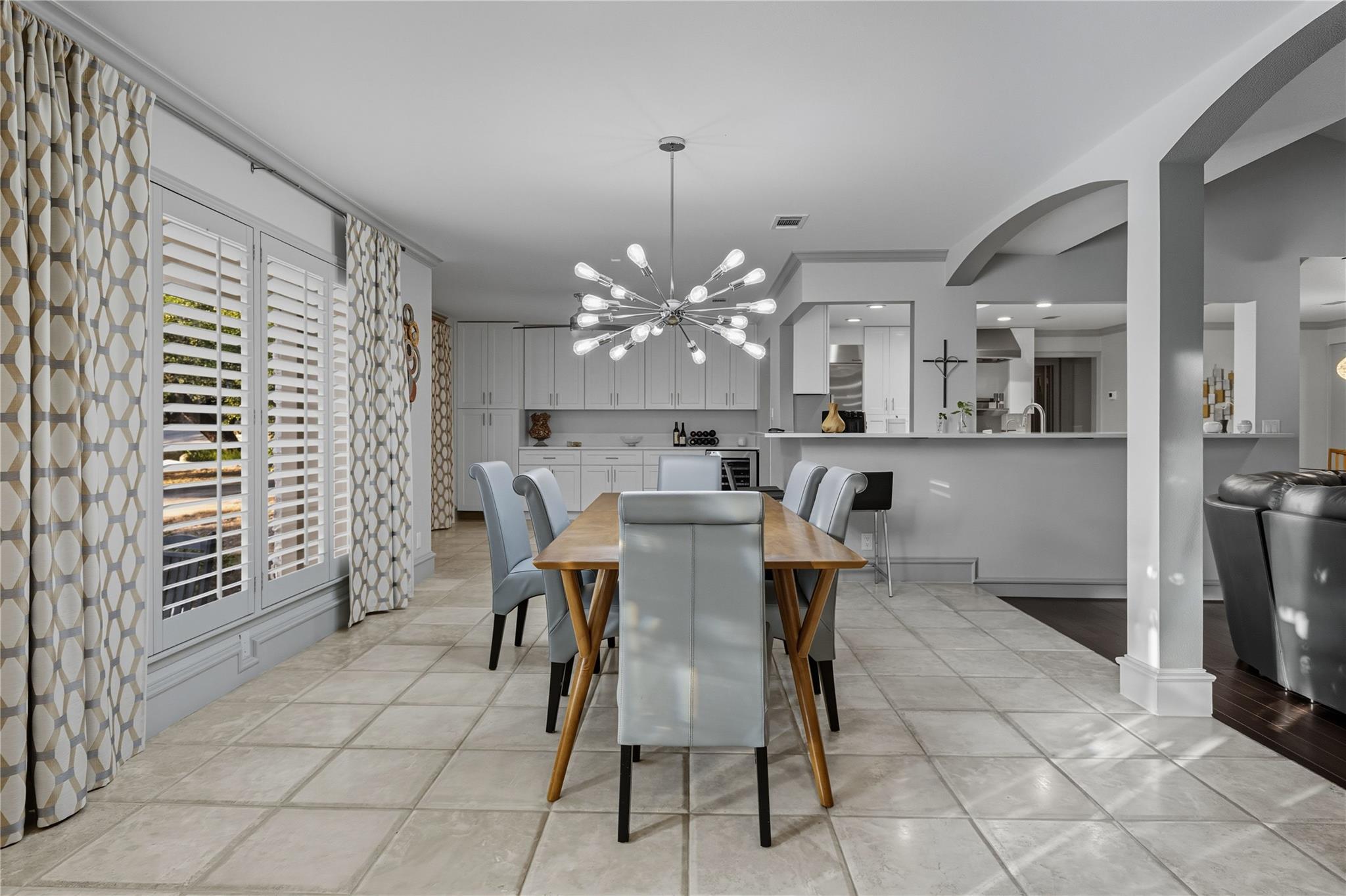 Image 8 of 29 For 11405 Antler Ln