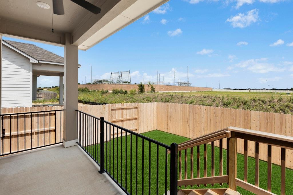 Image 27 of 28 For 1518 Bluff Path