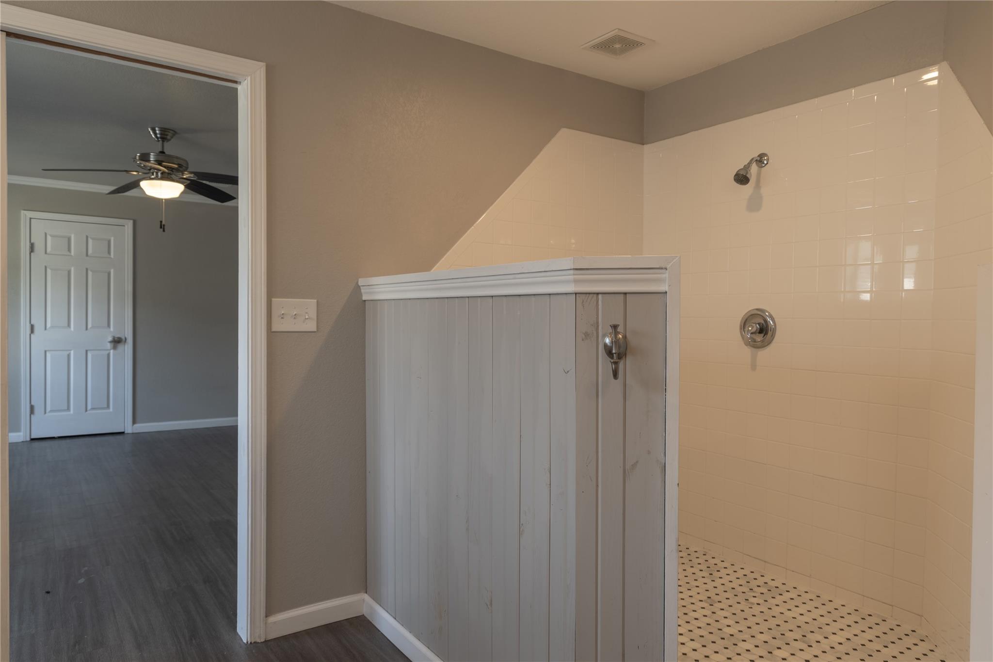 Image 15 of 26 For 120 Erskine Ferry Rd