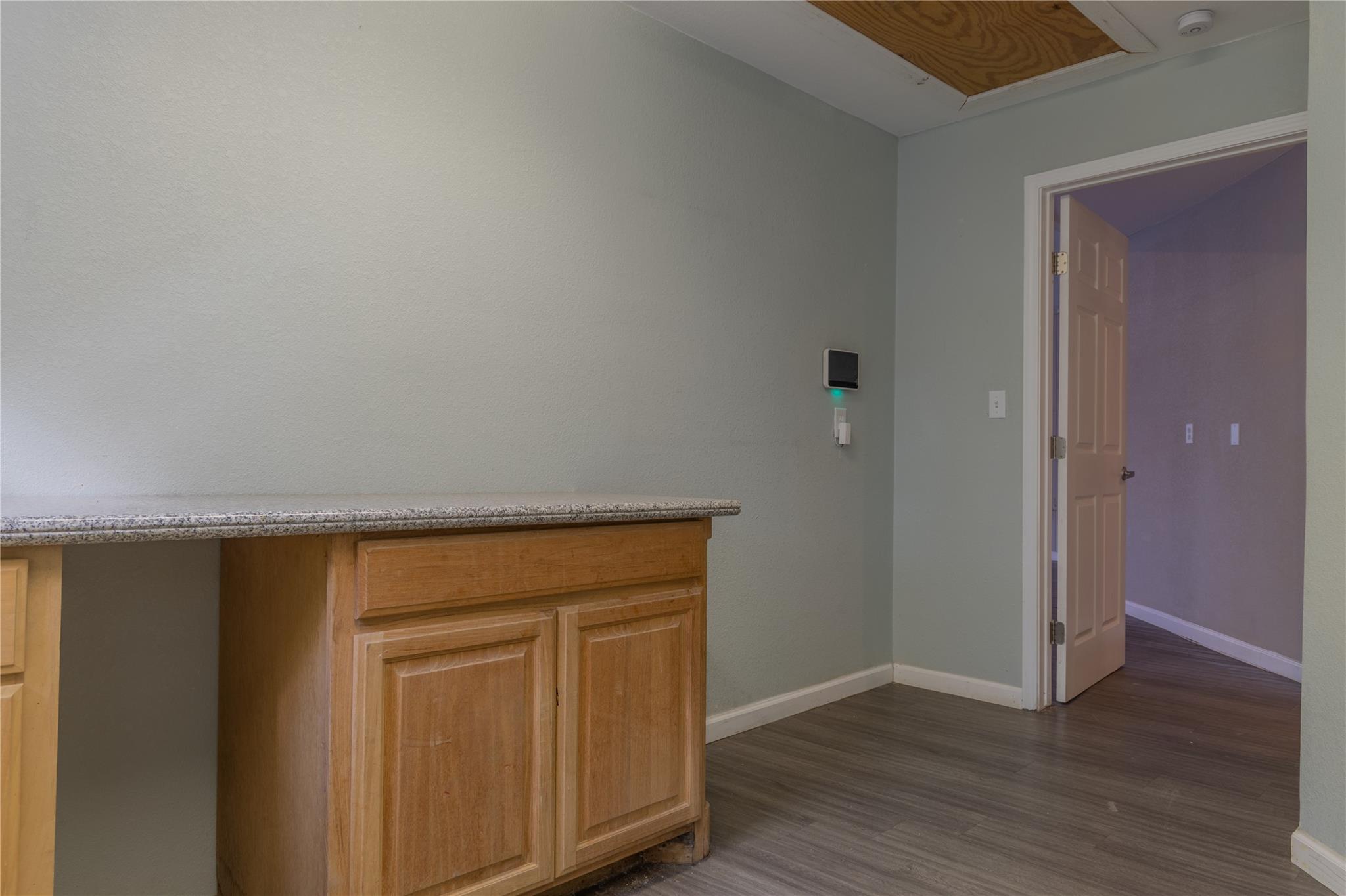 Image 16 of 26 For 120 Erskine Ferry Rd