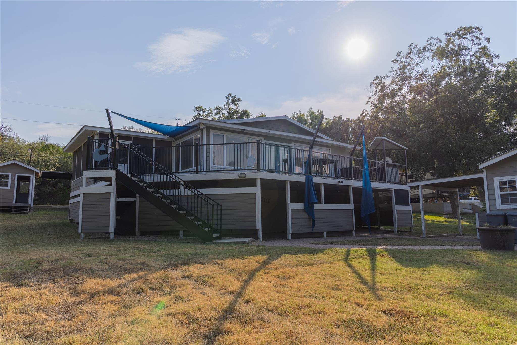 Image 18 of 26 For 120 Erskine Ferry Rd