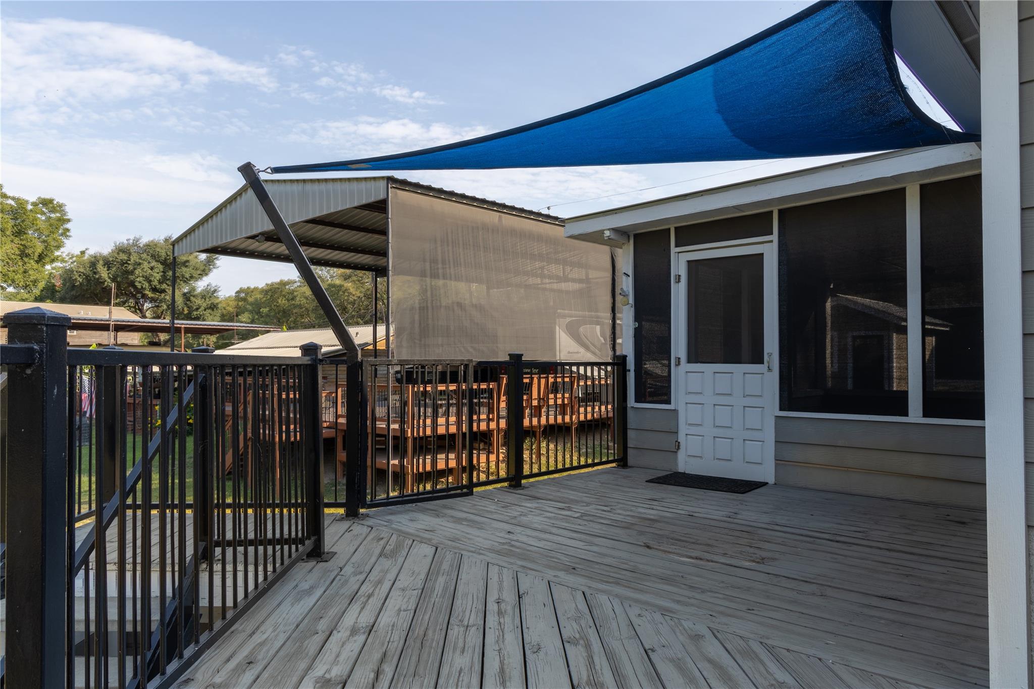 Image 20 of 26 For 120 Erskine Ferry Rd