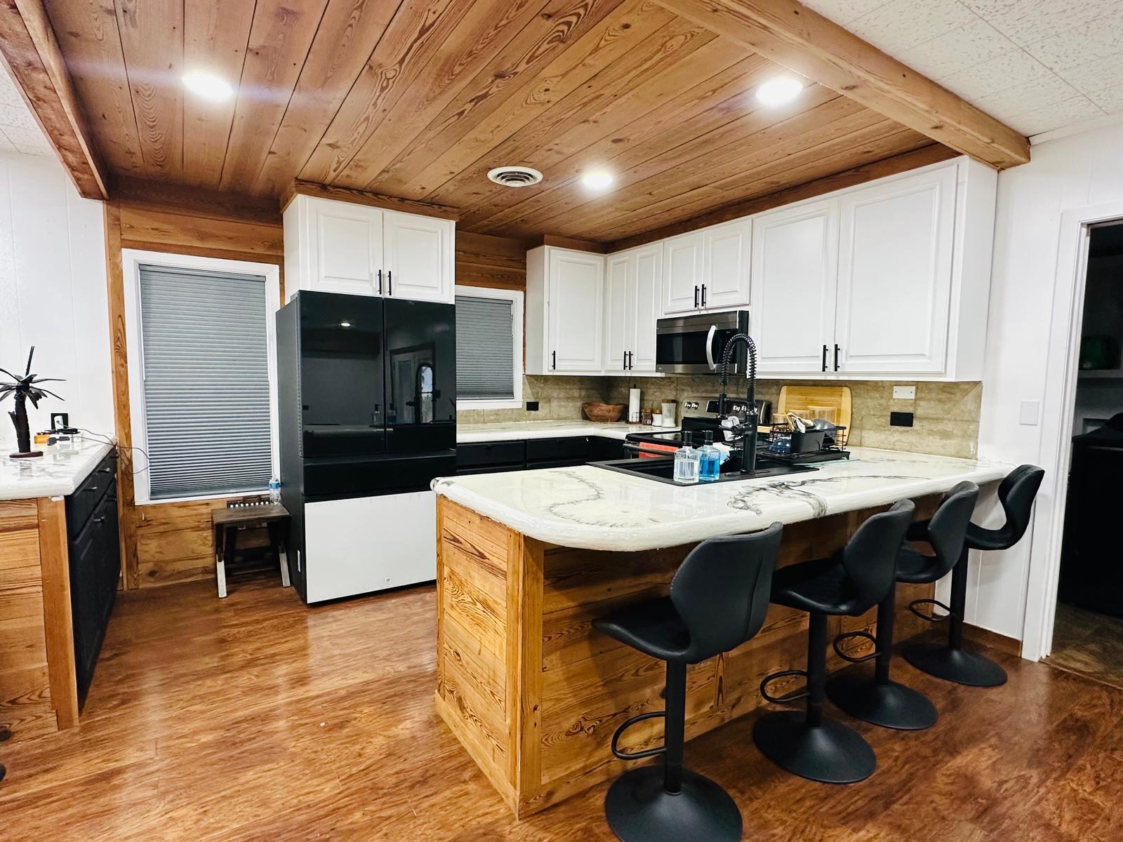 Image 21 of 38 For 1696 Fm 884  