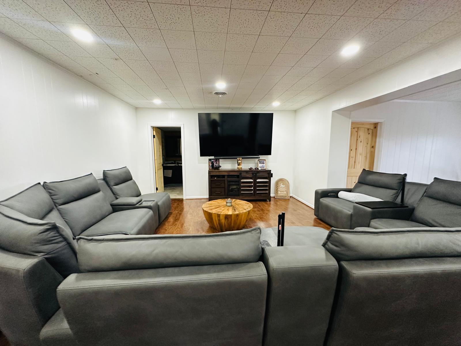 Image 34 of 38 For 1696 Fm 884  